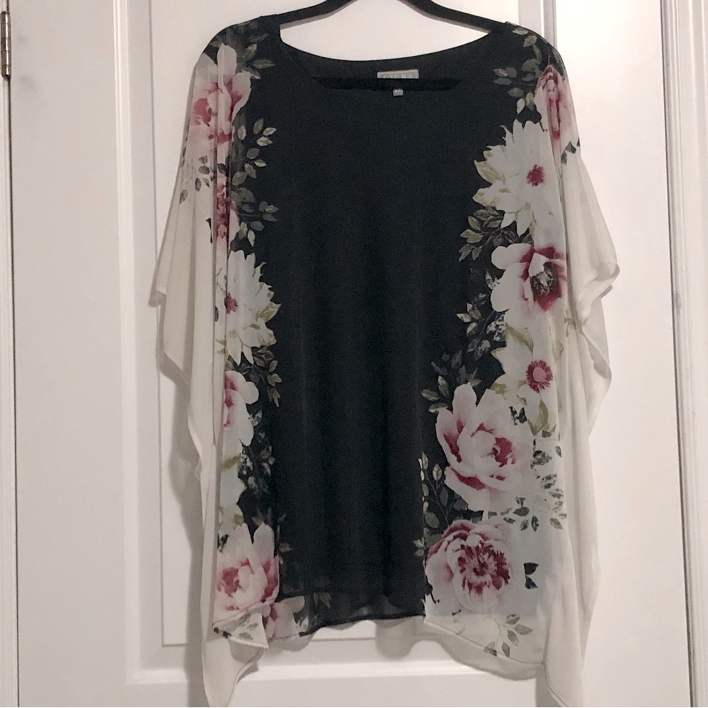 Laura Plus 2x Floral Print Poncho Blouse